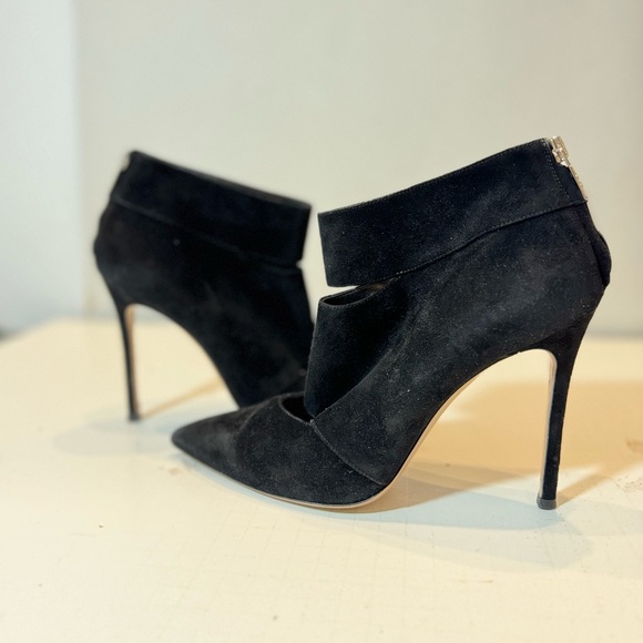 Gianvito Rossi Slit Velvet Suede Ankle Black Designer Boots Booties Size 38.5 - Picture 2 of 6